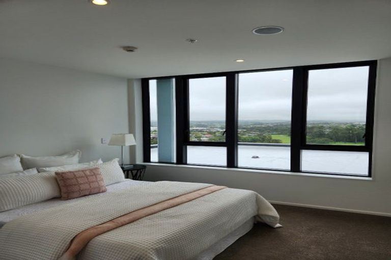 Photo of property in 1103/1 Buscomb Avenue, Henderson, Auckland, 0610