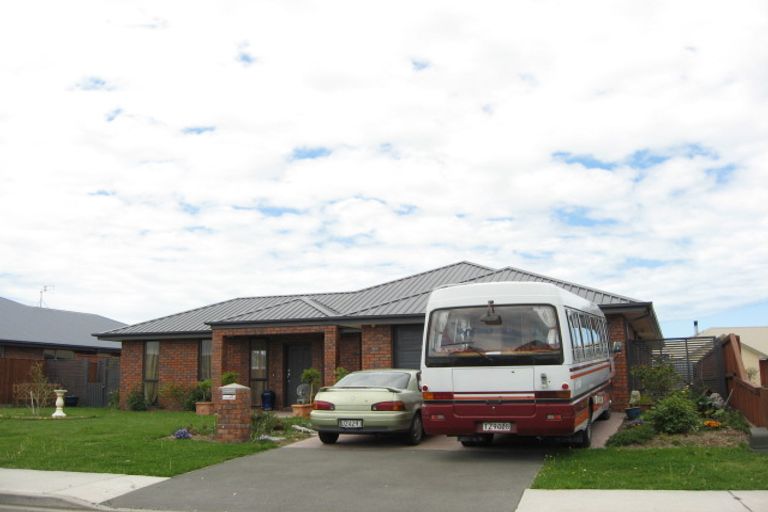 Photo of property in 21 Rowse Street, Rangiora, 7400