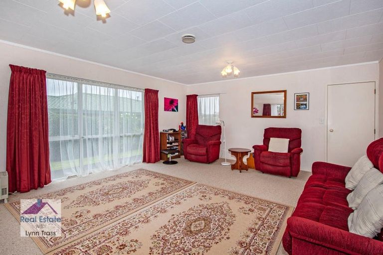 Photo of property in 16 Elm Place, Tikipunga, Whangarei, 0112