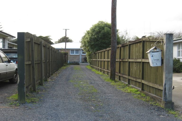 Photo of property in 4 Fox Lane, Hamilton East, Hamilton, 3216