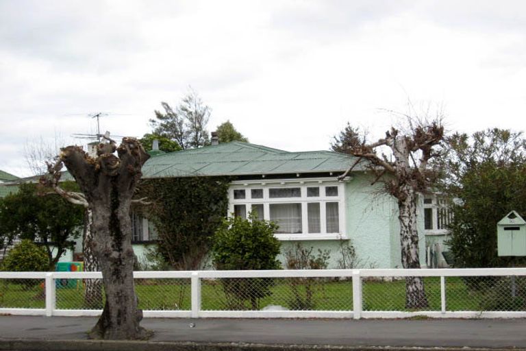 Photo of property in 50 Worksop Road, Masterton, 5810