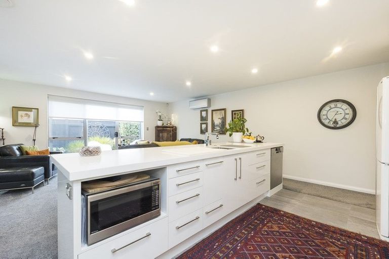 Photo of property in 76a Stanley Avenue, Palmerston North, 4414