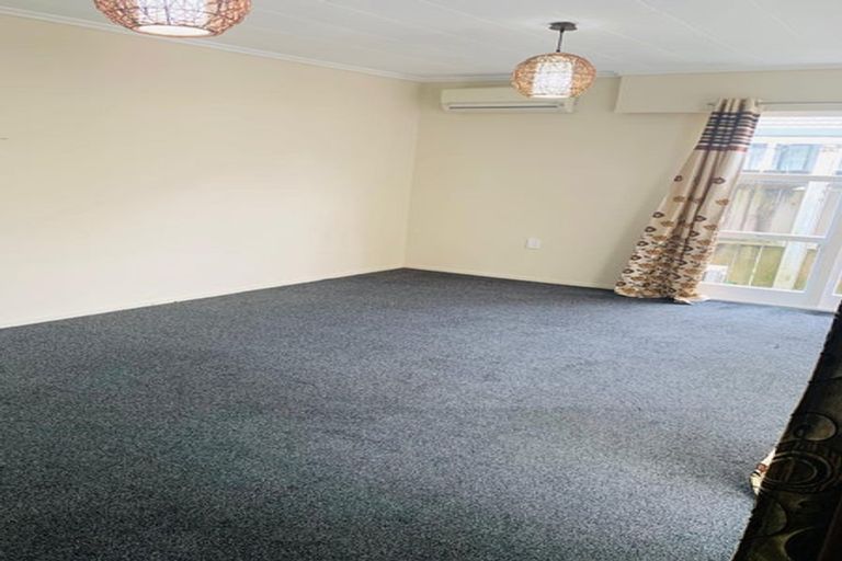 Photo of property in 1/35 Clendon Avenue, Papatoetoe, Auckland, 2025
