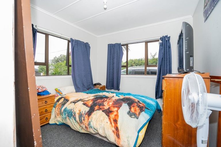 Photo of property in 68 Mclarin Road, Glenbrook, Waiuku, 2681