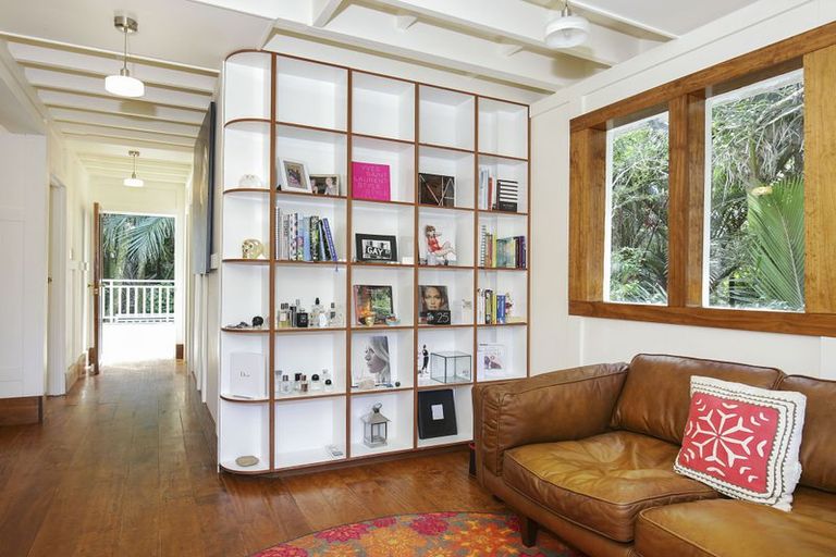 Photo of property in 7 Woontons Lane, Titirangi, Auckland, 0604