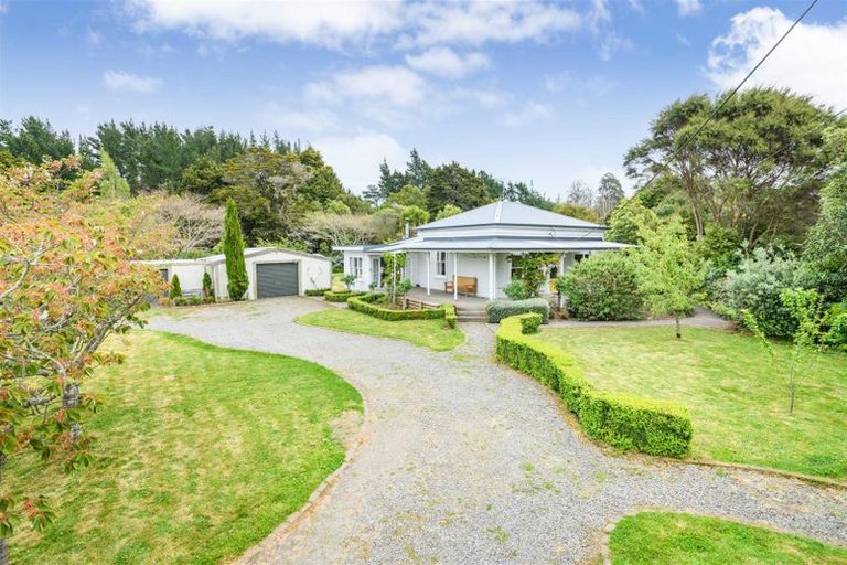 Photo of property in 93 Trickers Road, Bulls, 4818