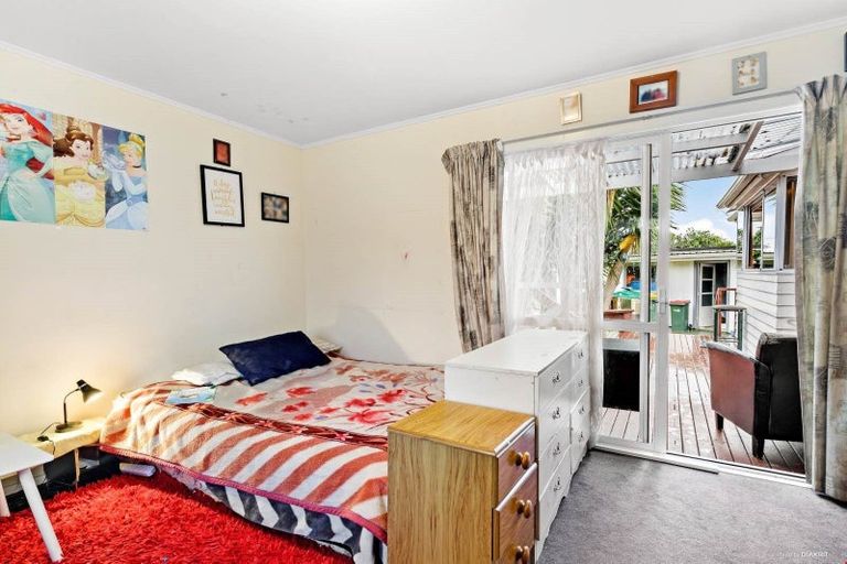 Photo of property in 4 Mountbatten Place, Papakura, 2110