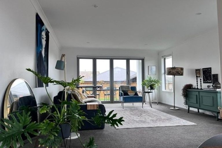 Photo of property in 4 Stevie Lane, Omokoroa, 3114