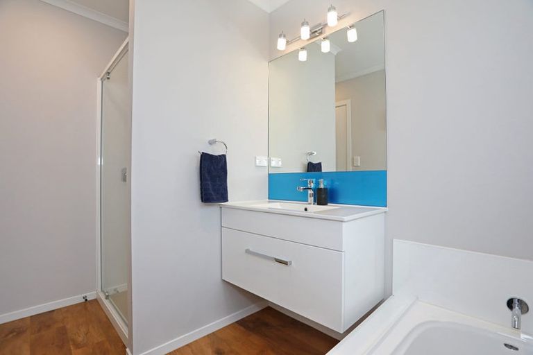 Photo of property in 3 Guthrie Court, Bulls, 4818