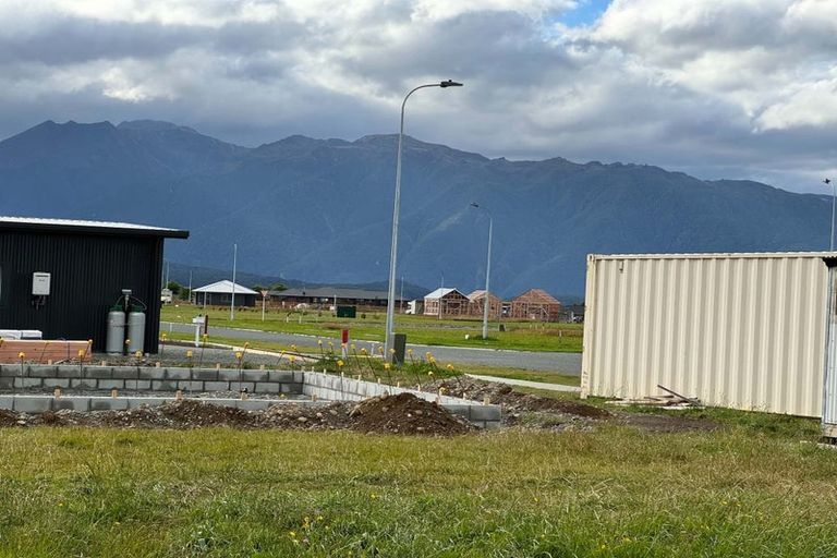 Photo of property in 37 Tukare Loop, Te Anau, 9600