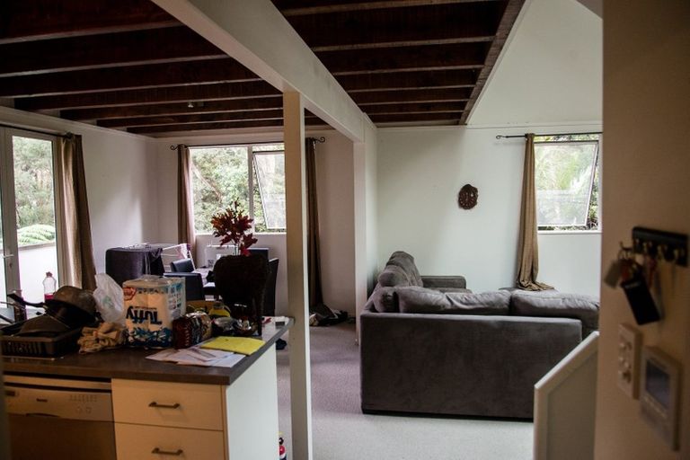 Photo of property in 28a Brunton Place, Glenfield, Auckland, 0629