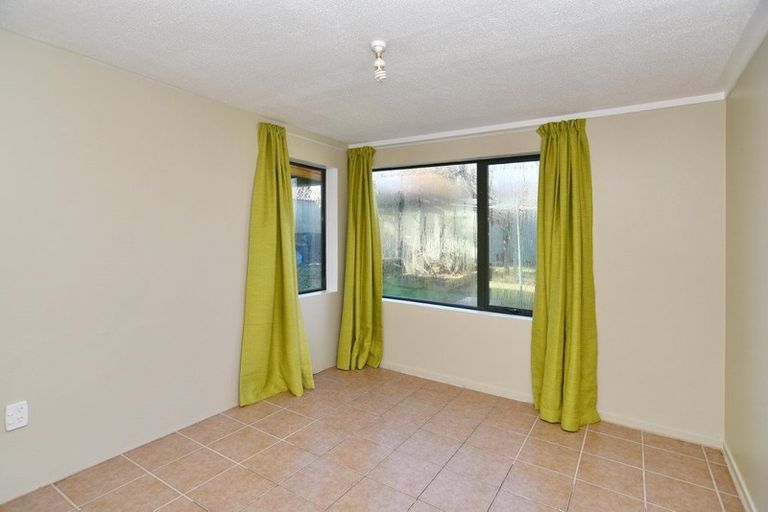 Photo of property in 15 Cawood Terrace, Kainga, Christchurch, 8083