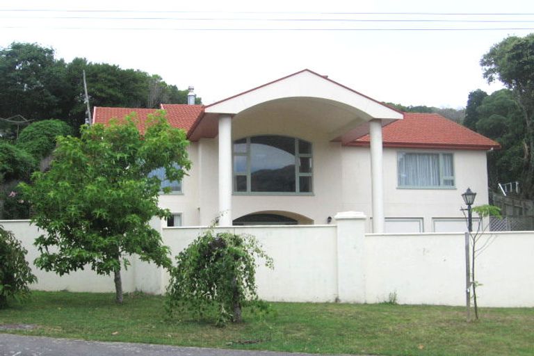 Photo of property in 37 Bombay Street, Ngaio, Wellington, 6035