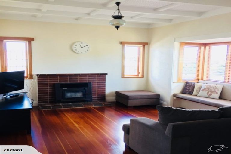 Photo of property in 36 Esmonde Road, Takapuna, Auckland, 0622