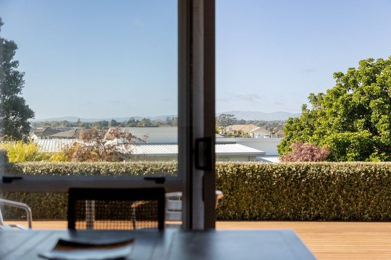 Photo of property in 17 Lynley Park Drive, Omokoroa, 3114