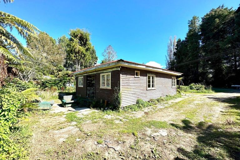 Photo of property in 17 Tongaporutu Road, Ohura, 3926