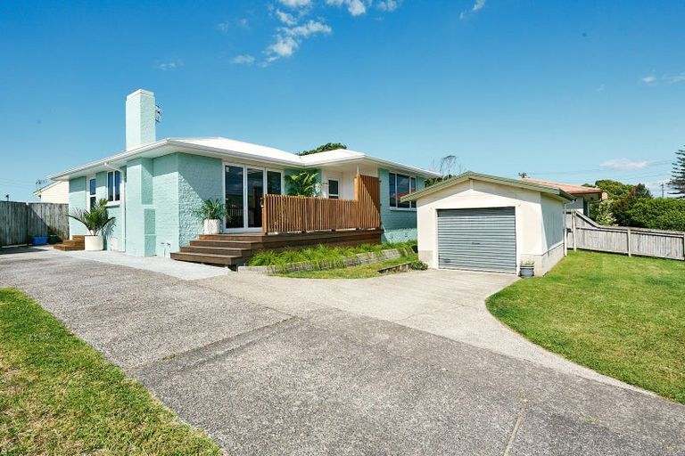 Photo of property in 21 Crane Street, Mount Maunganui, 3116