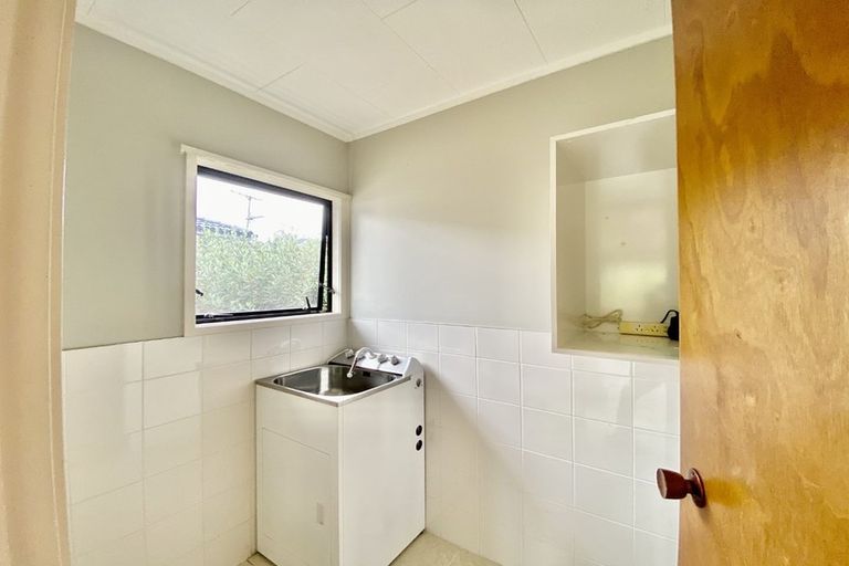 Photo of property in 109 Everglade Drive, Totara Heights, Auckland, 2105