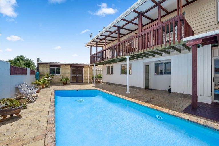 Photo of property in 10 Spinnaker Drive, Whitby, Porirua, 5024