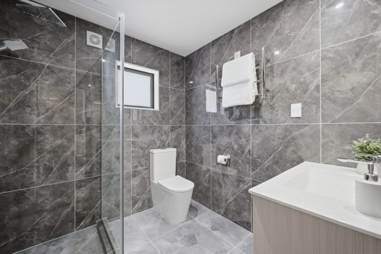 Photo of property in 716c Massey Road, Mangere, Auckland, 2022