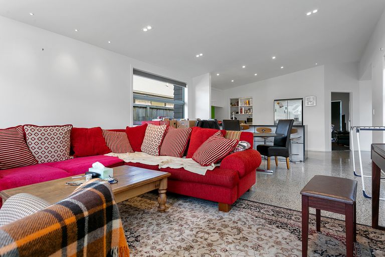 Photo of property in 30 Tulip Drive, Cambridge, 3434