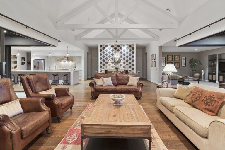 Photo of property in 42 Grace Hill Drive, Dairy Flat, Albany, 0792