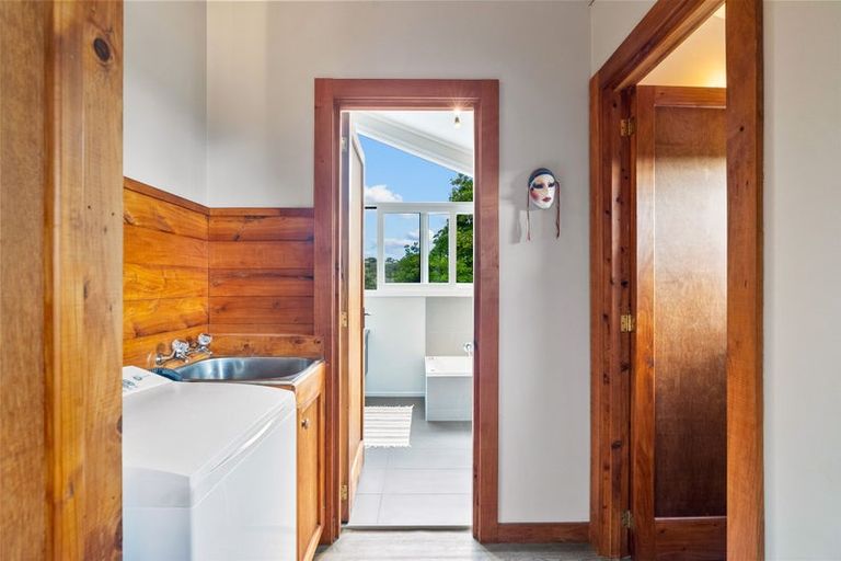 Photo of property in 155 Riverside Drive, Parahaki, Whangarei, 0112