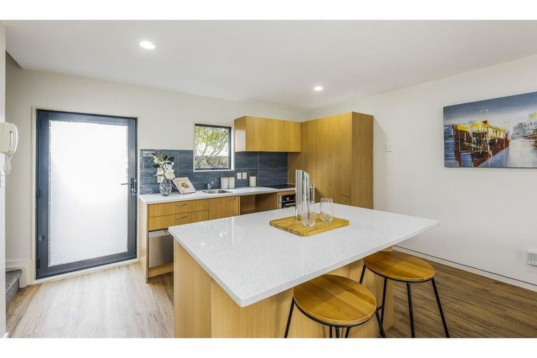 Photo of property in 5c Dryden Place, Mount Wellington, Auckland, 1051