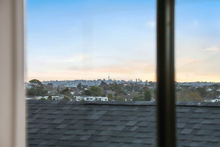 Photo of property in 20 Cherry Road, Bucklands Beach, Auckland, 2014