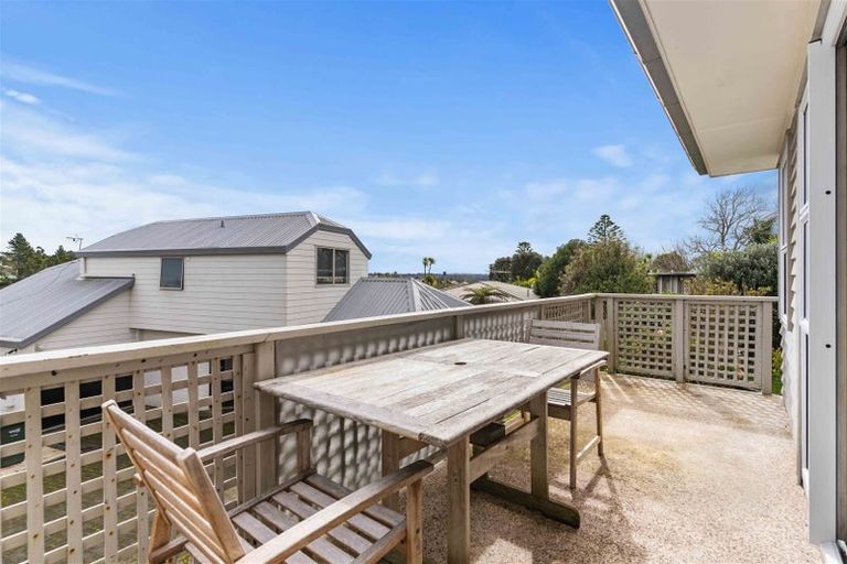Photo of property in 1/161a Mokoia Road, Birkenhead, Auckland, 0626