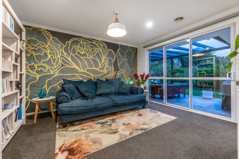 Photo of property in 35 Banks Boulevard, Whitby, Porirua, 5024