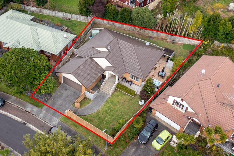 Photo of property in 11 Phoebe Meikle Place, Torbay, Auckland, 0630