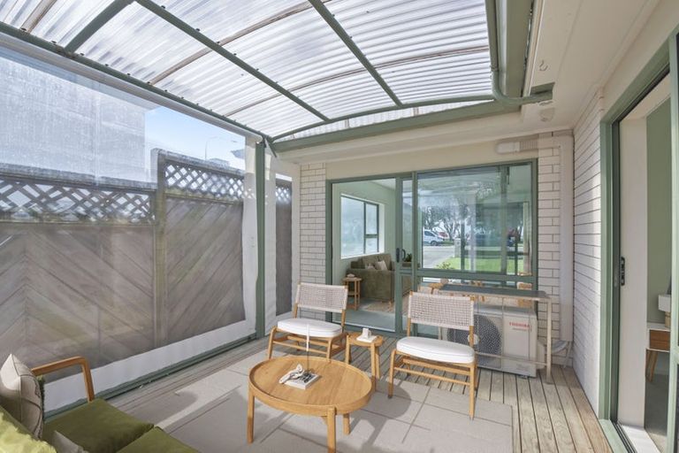 Photo of property in 1/256 Hibiscus Coast Highway, Orewa, 0931