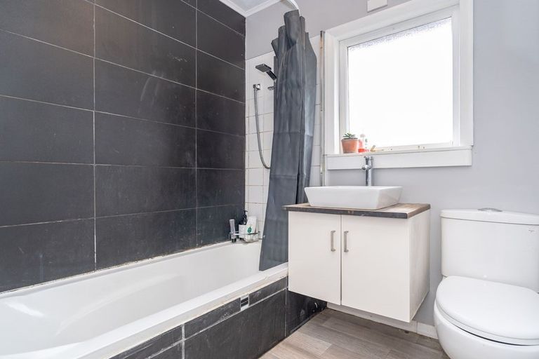 Photo of property in 92 Brockville Road, Glenross, Dunedin, 9011