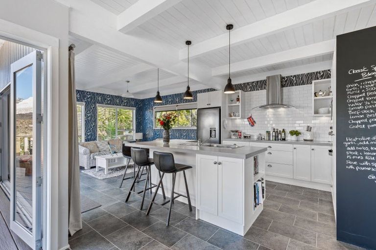 Photo of property in 65 Okura River Road, Okura, Albany, 0792