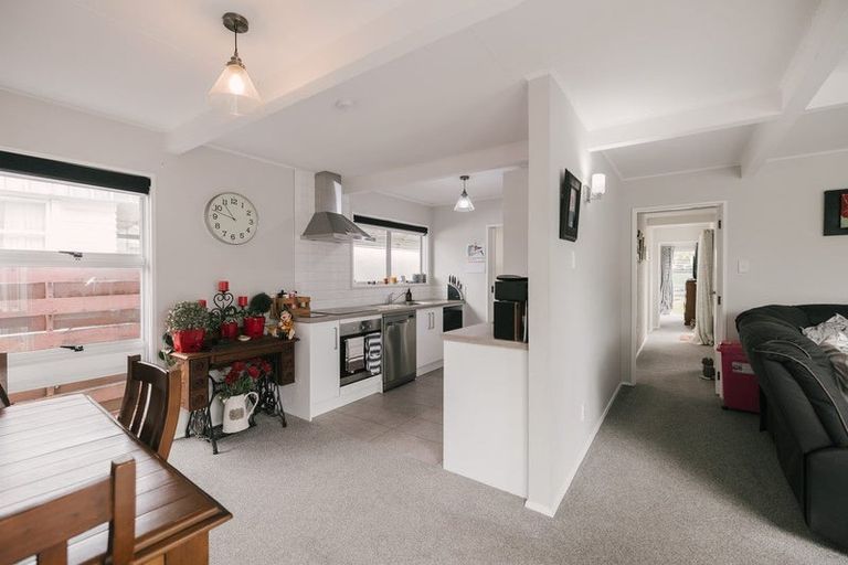 Photo of property in 72a Fairs Road, Milson, Palmerston North, 4414