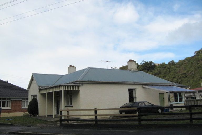 Photo of property in 77 Malvern Street, Woodhaugh, Dunedin, 9010