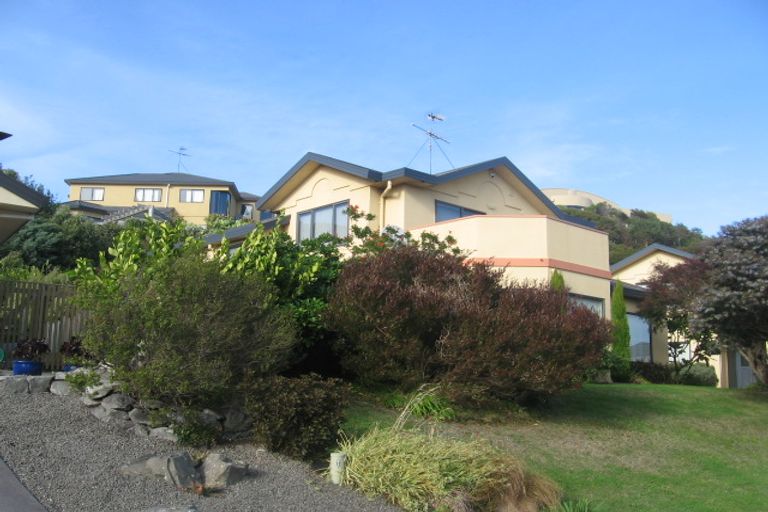 Photo of property in 54b Halladale Road, Papakowhai, Porirua, 5024