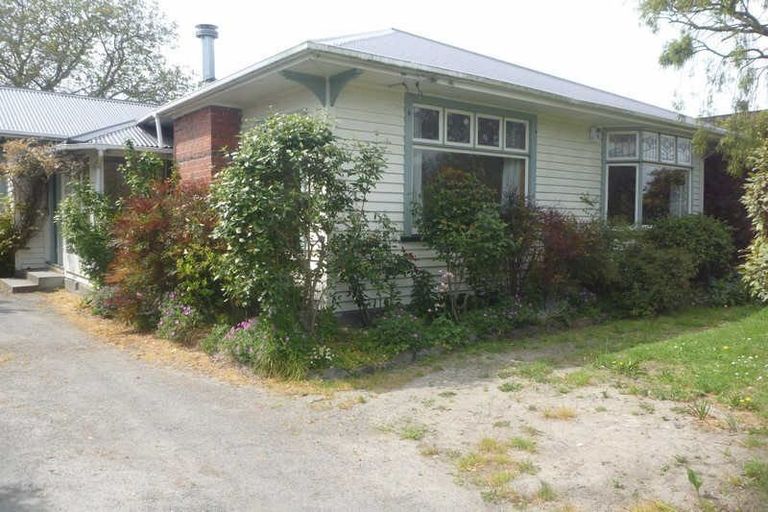 Photo of property in 76 North Parade, Richmond, Christchurch, 8013