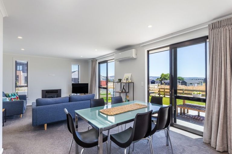 Photo of property in 33 Harakeke Drive, Wharewaka, Taupo, 3330