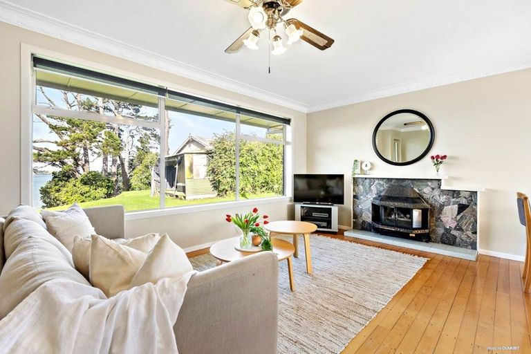 Photo of property in 287a Hillsborough Road, Hillsborough, Auckland, 1042