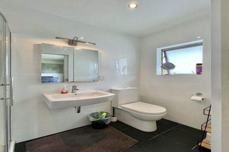 Photo of property in 250a Fergusson Drive, Heretaunga, Upper Hutt, 5018