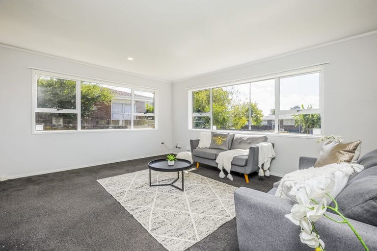 Photo of property in 23 John Walker Drive, Manurewa, Auckland, 2102