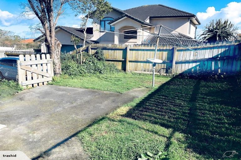 Photo of property in 65 Ridge Road, Howick, Auckland, 2014