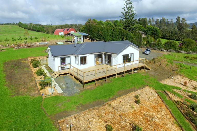 Photo of property in 401 Kaitaia Awaroa Road, Kaitaia, 0481
