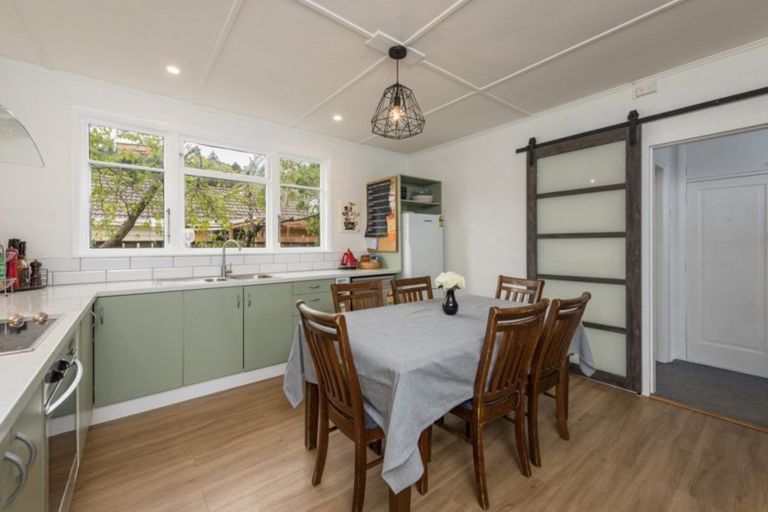 Photo of property in 1/8 Parkers Road, Tahunanui, Nelson, 7011