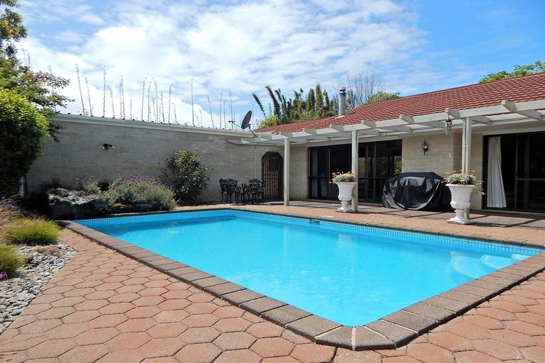 Photo of property in 39 Riverview Road, Kerikeri, 0230