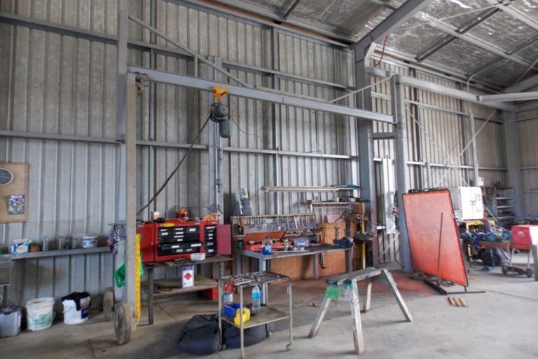 Photo of property in 10 Mill Road, Paeroa, 3673