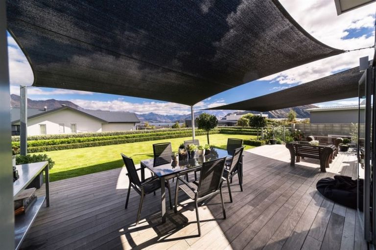 Photo of property in 27 Infinity Drive, Wanaka, 9305