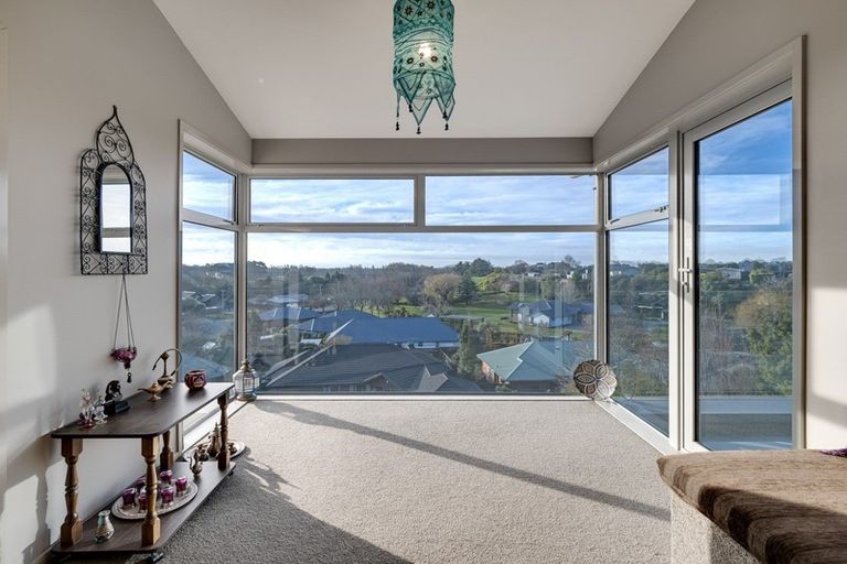 Photo of property in 10 Happy Home Road, Westmorland, Christchurch, 8025